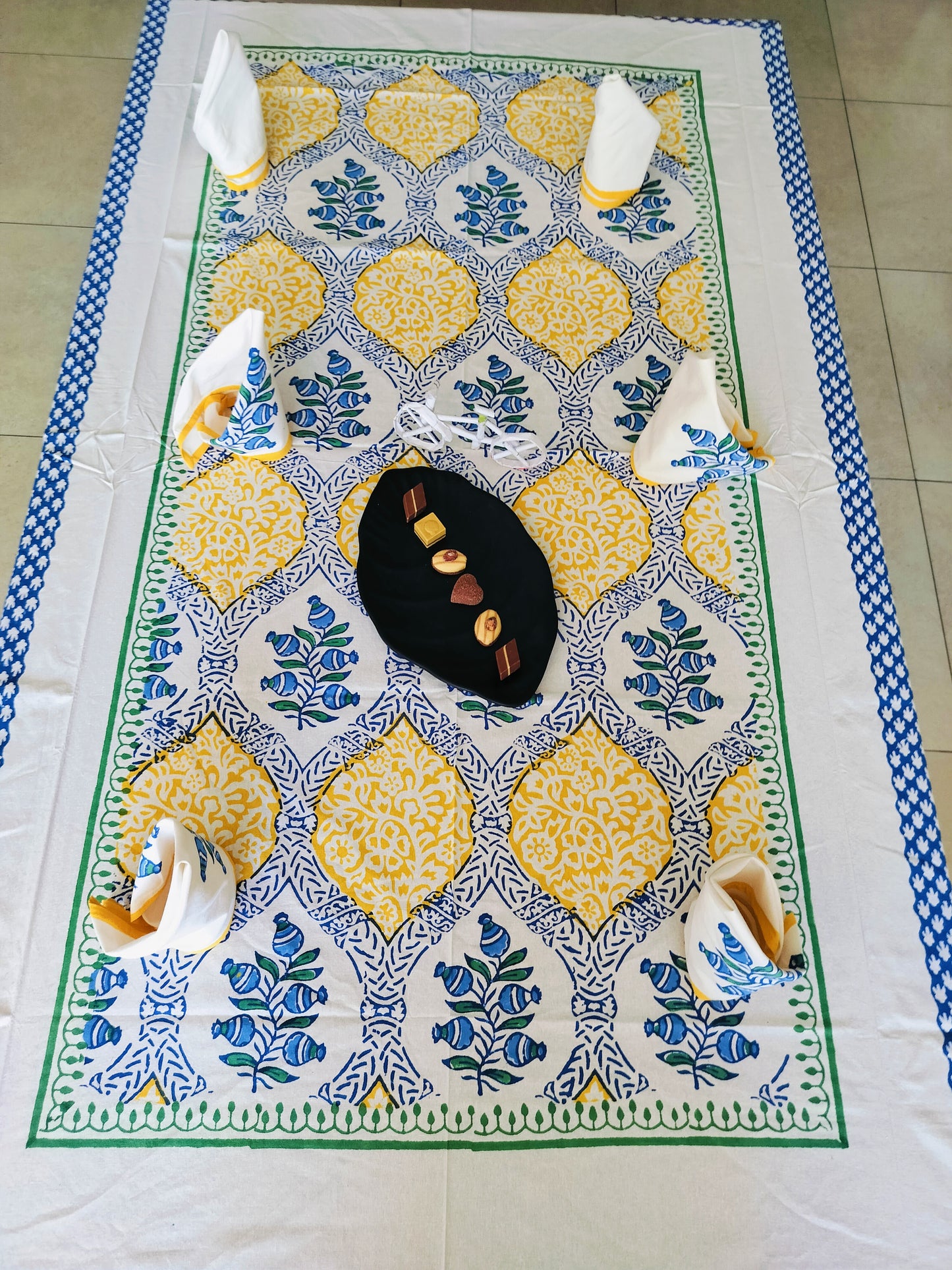 Tablecloth Set
