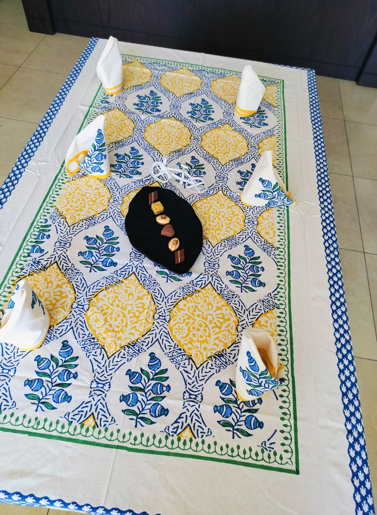 Tablecloth Set