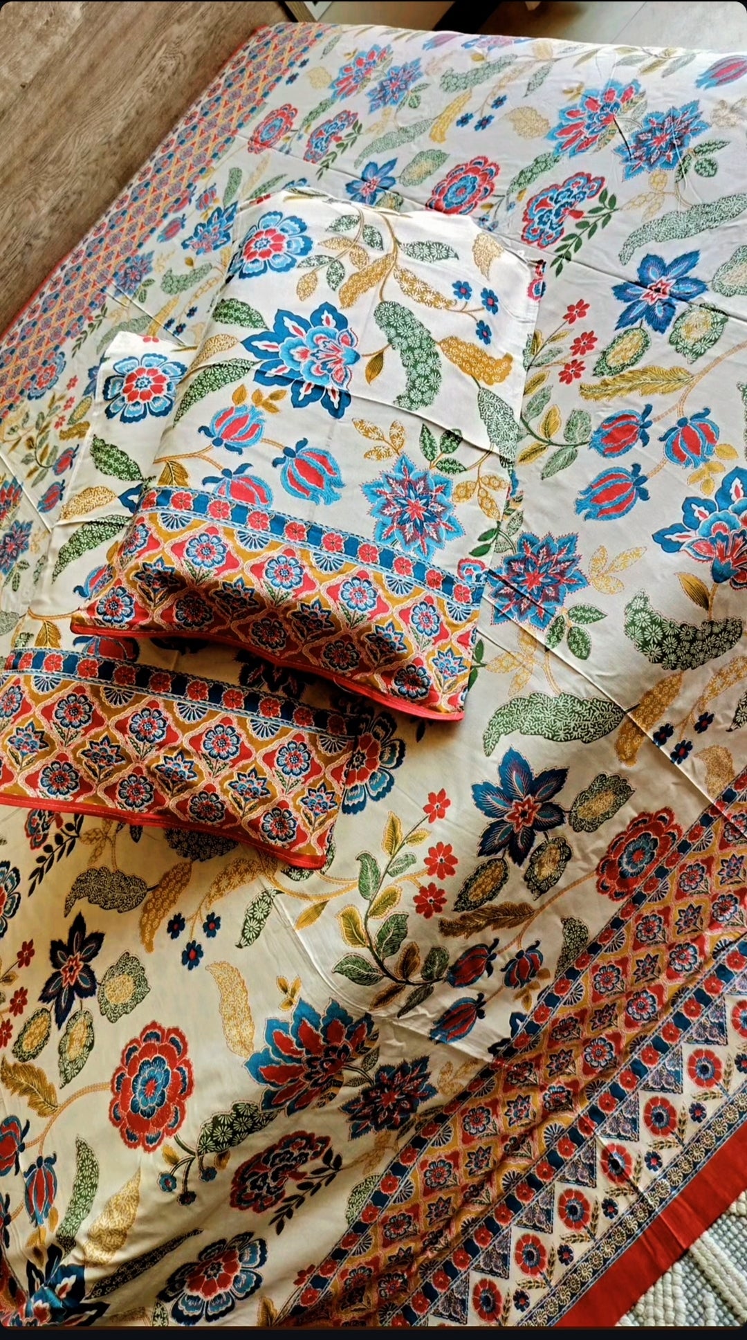 Pure cotton bedsheets