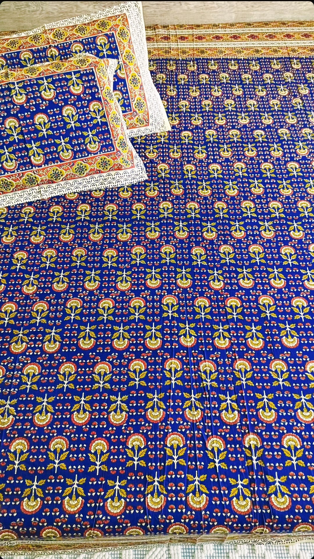 Blue lagoon hand block Bedsheet