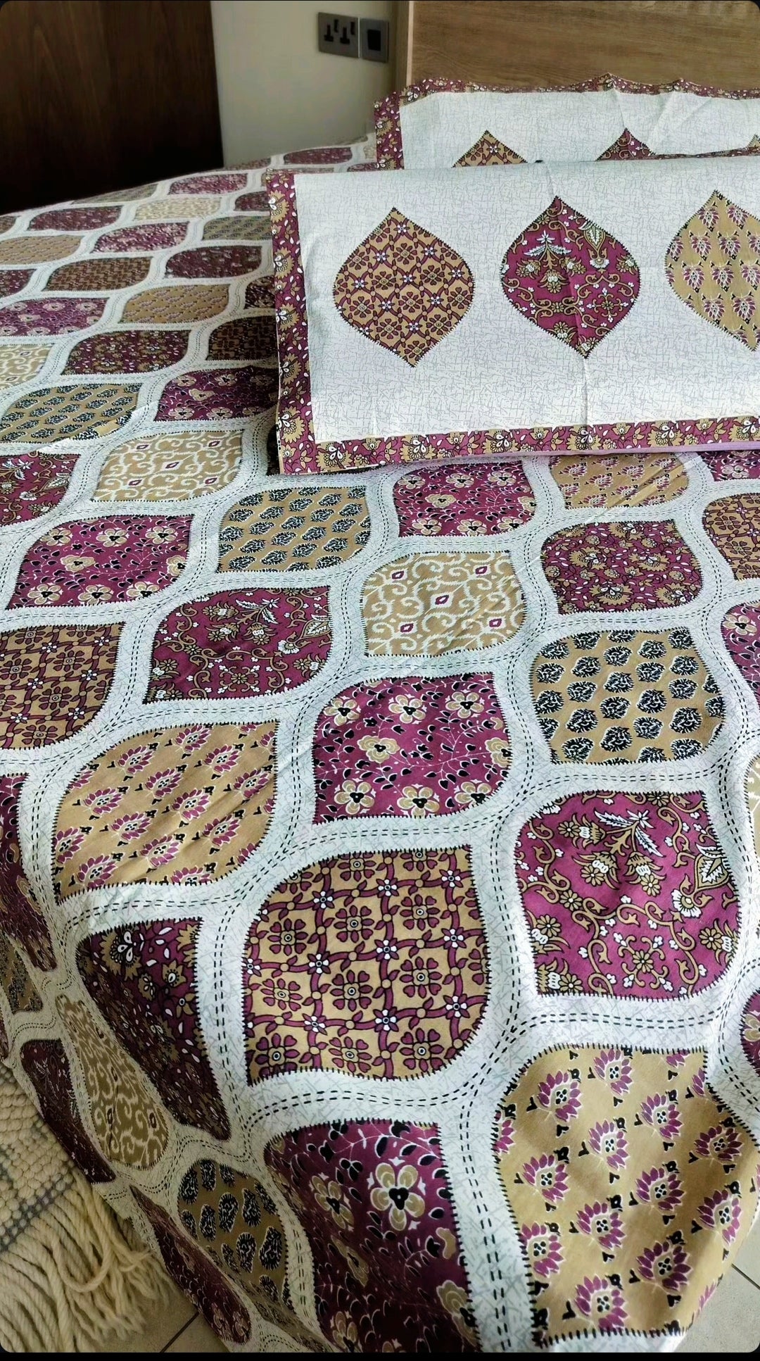 Vintage Burgundy Grace