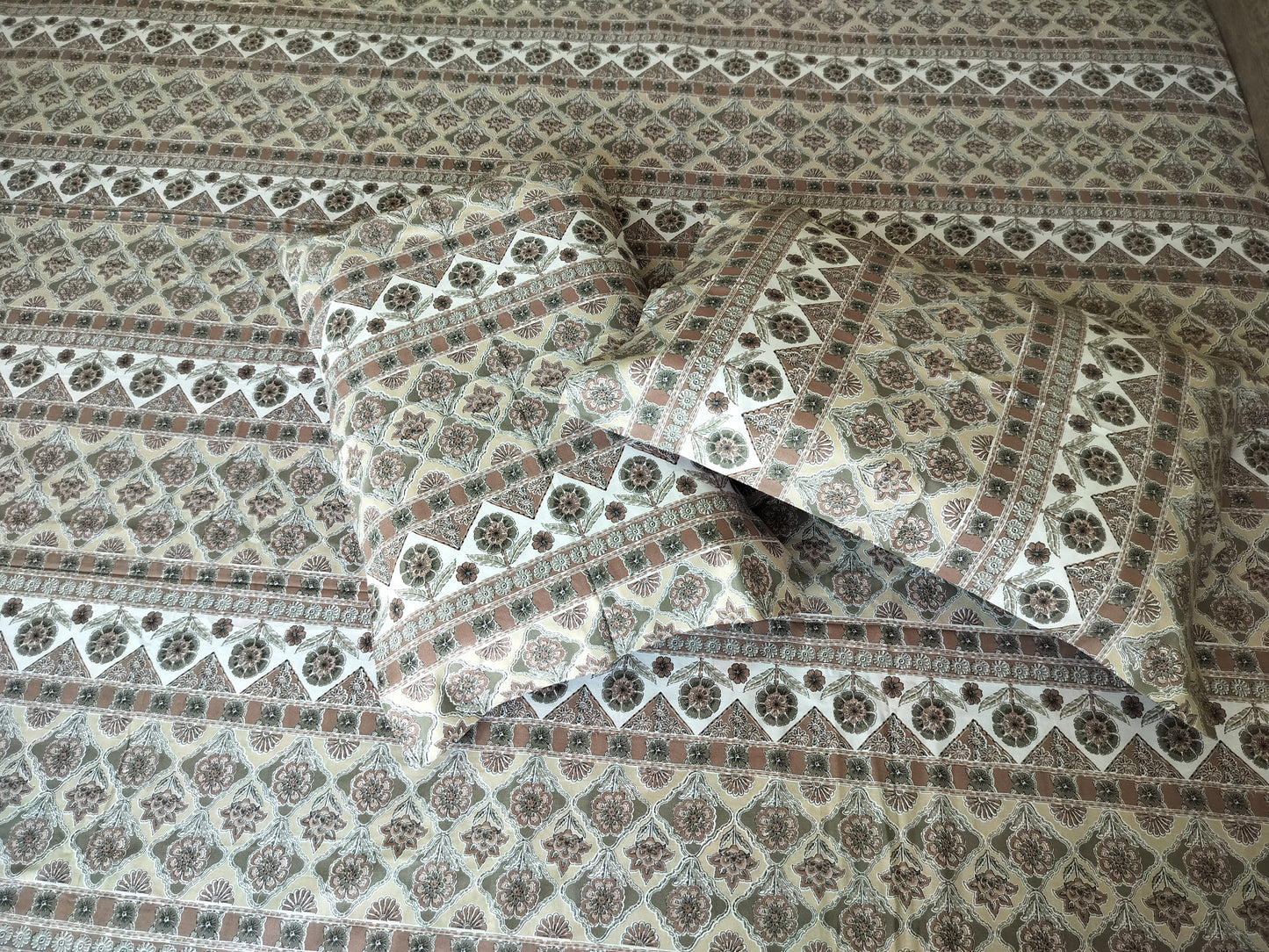 Handcrafted Pure cotton Bedsheet