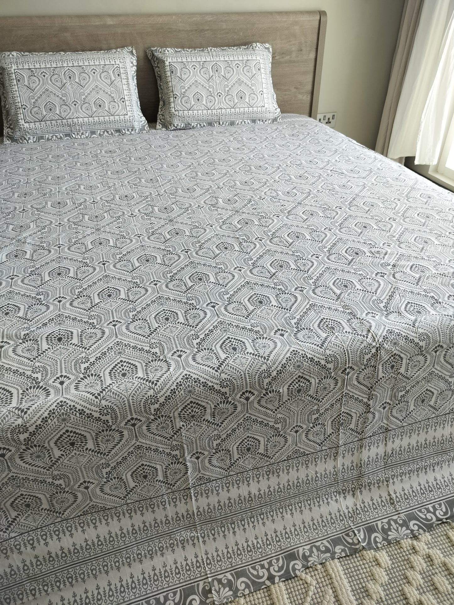 Greyish Pure cotton Bedsheet