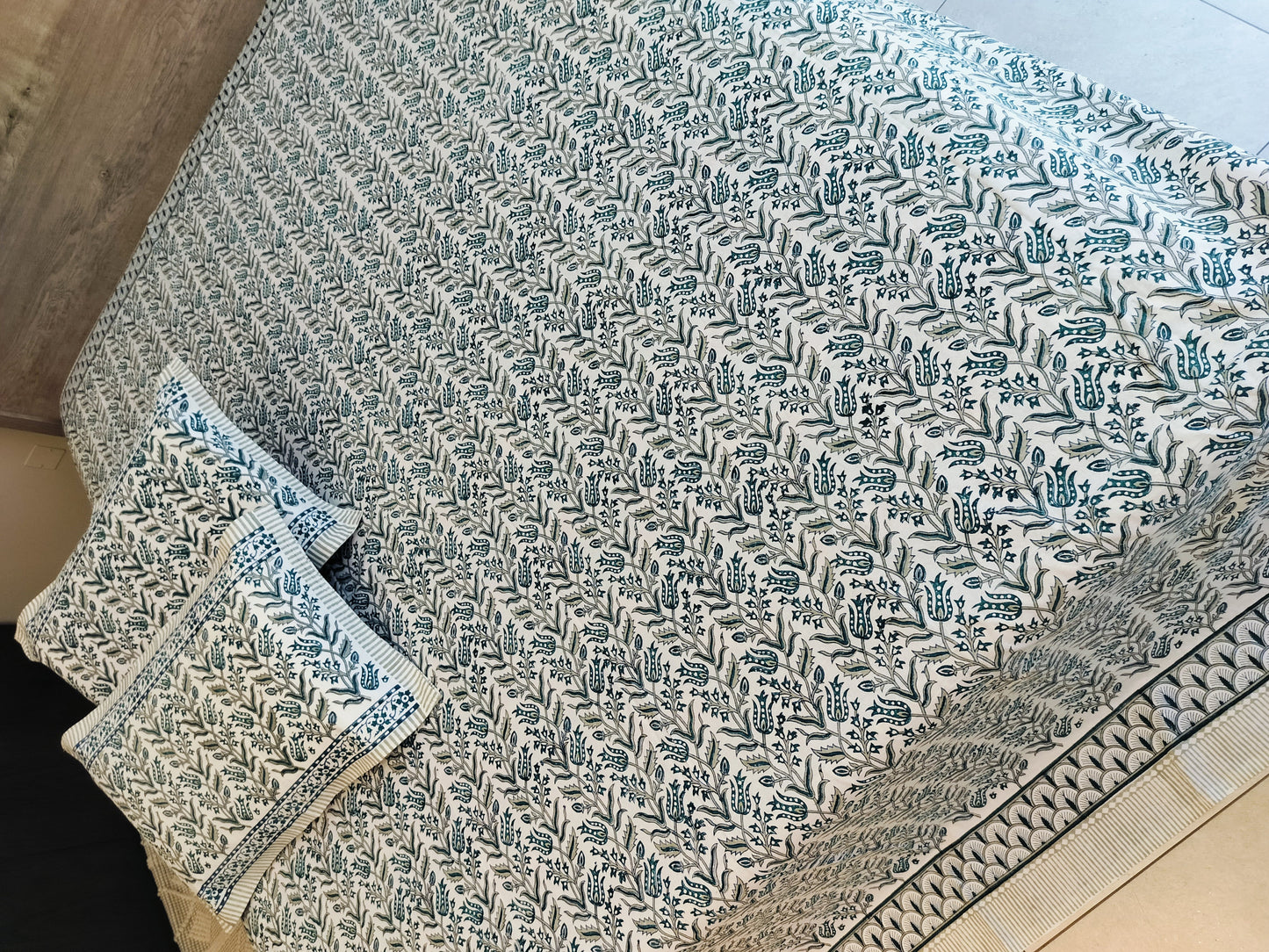 🌸 Sage Serenade – Handblock Elegance in Teal