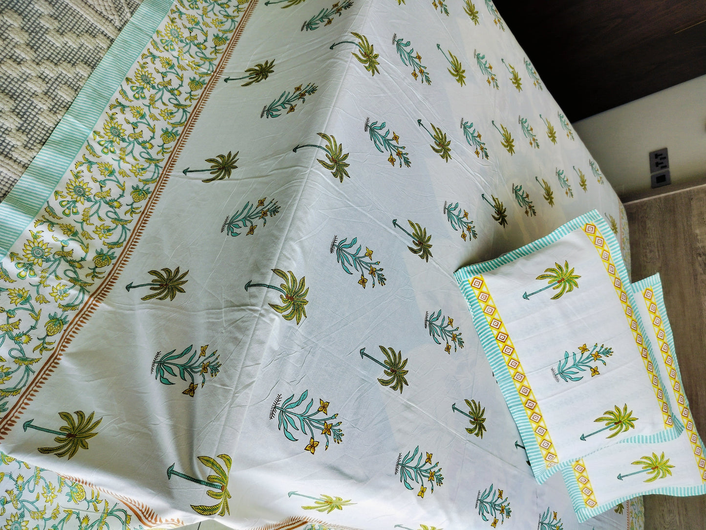 Botanical Bliss Jaipuri Set