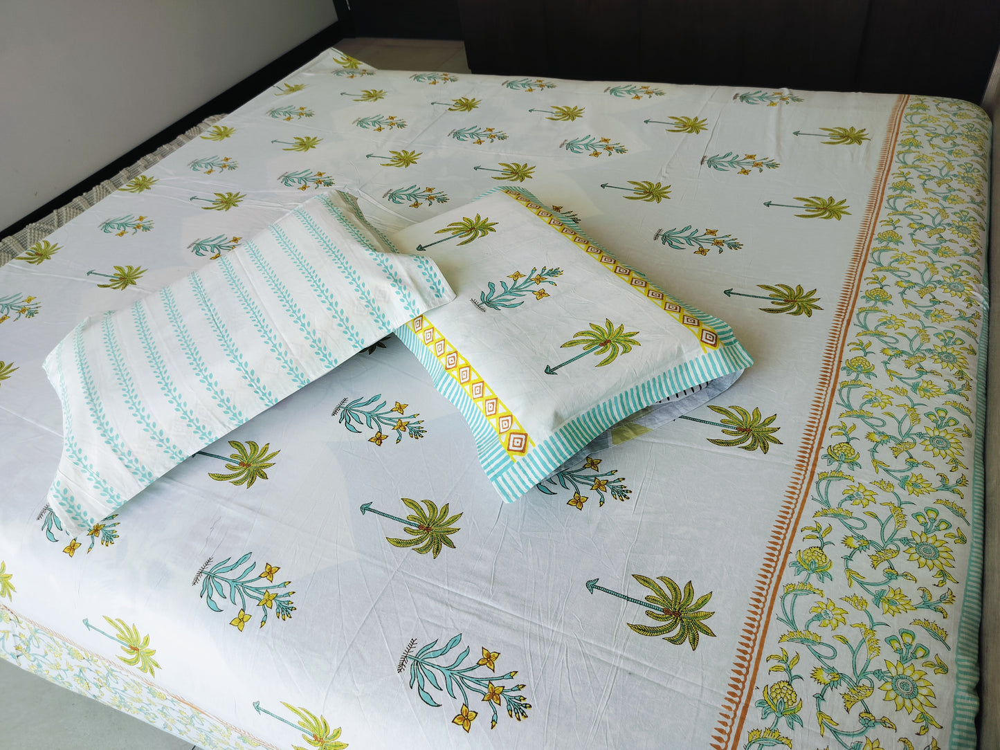 Botanical Bliss Jaipuri Set