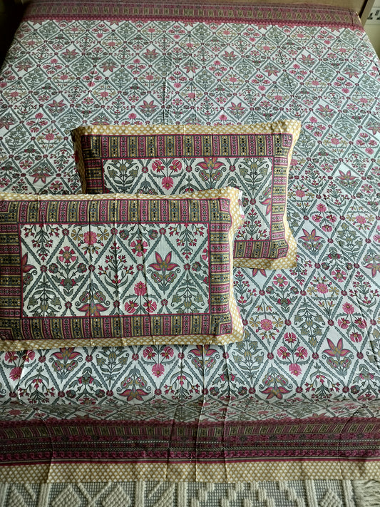 Blush Charm Super King Bedsheet