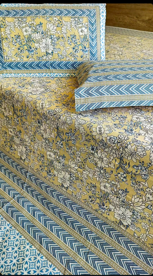 beige and blueish 💙 bedsheet