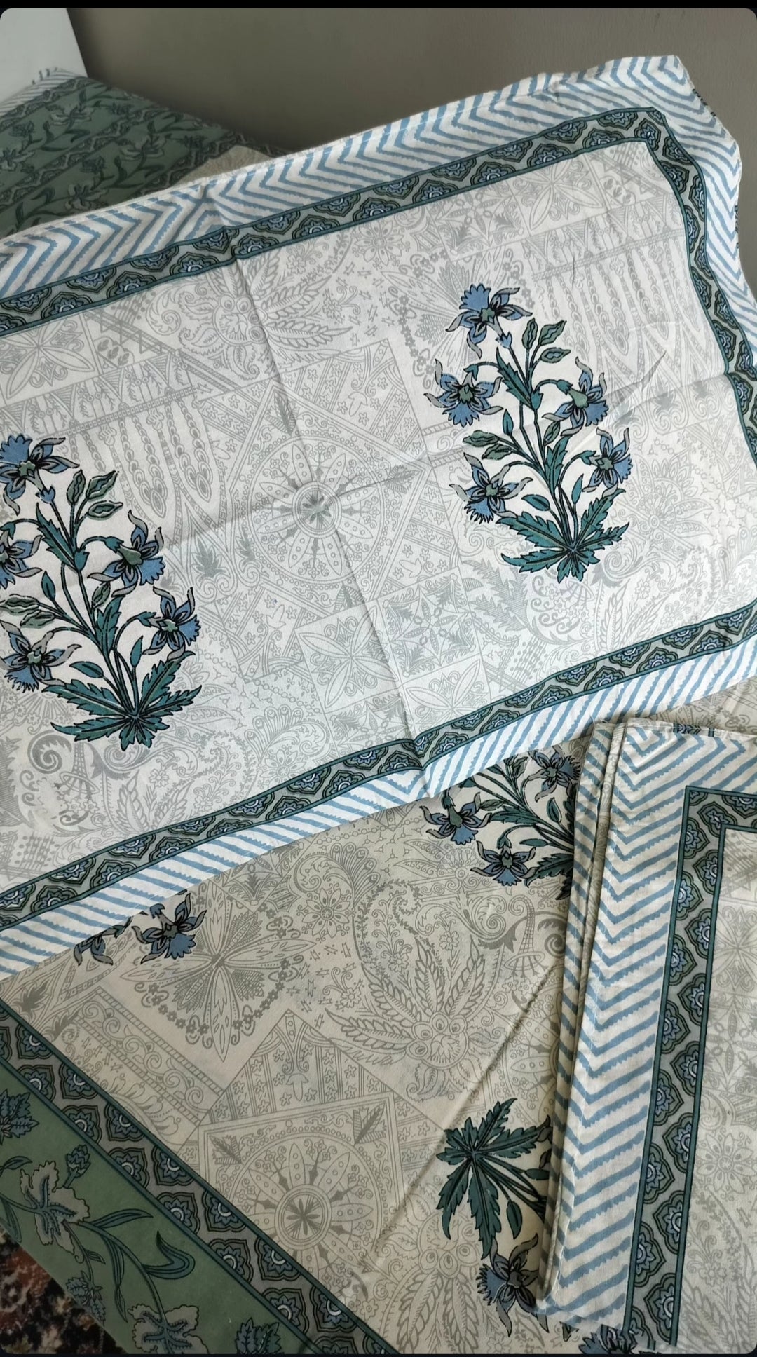 Pure Cotton Bedsheet (Single Bed)