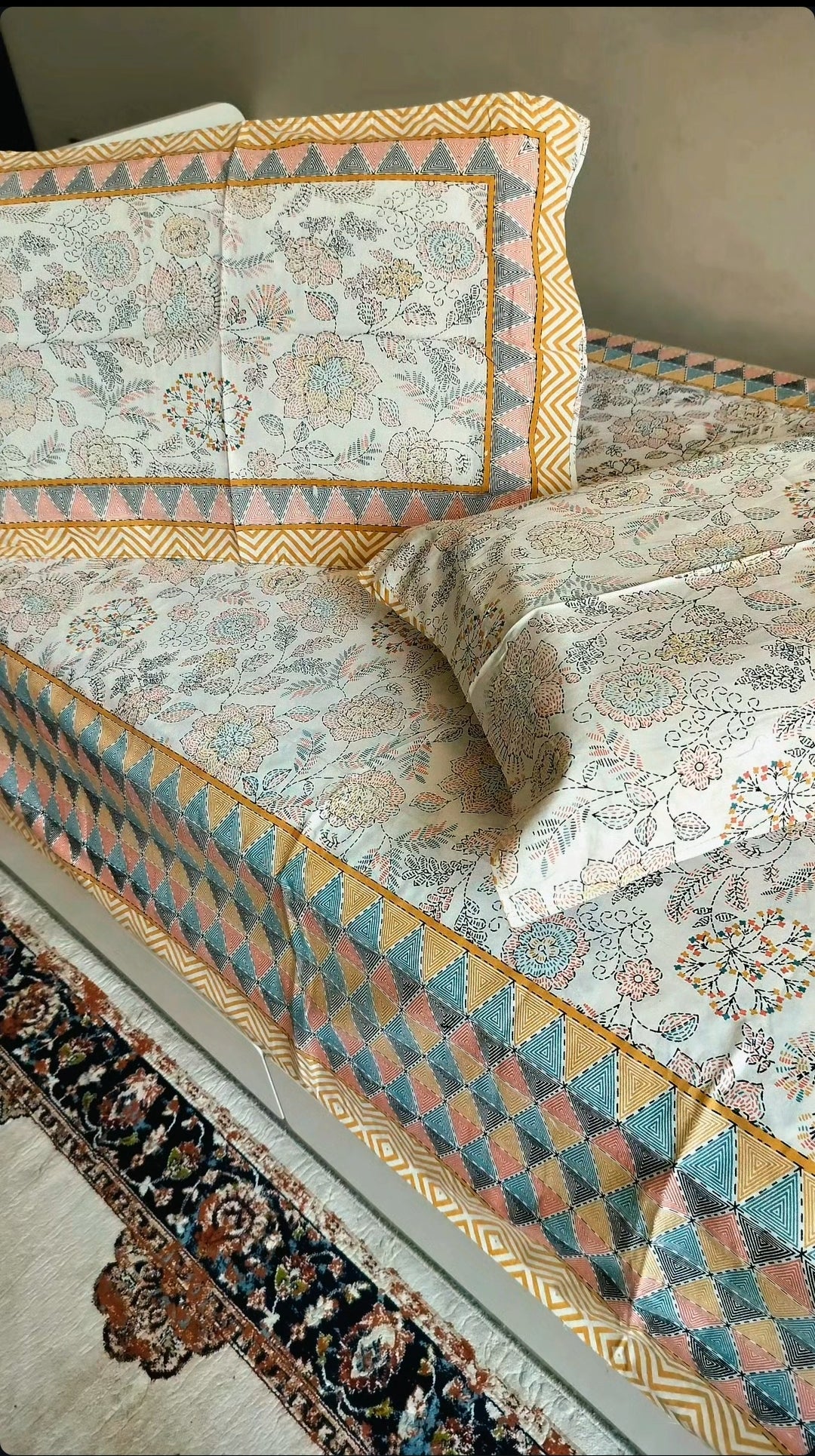 Pure Cotton Bedsheet (Single Bed)