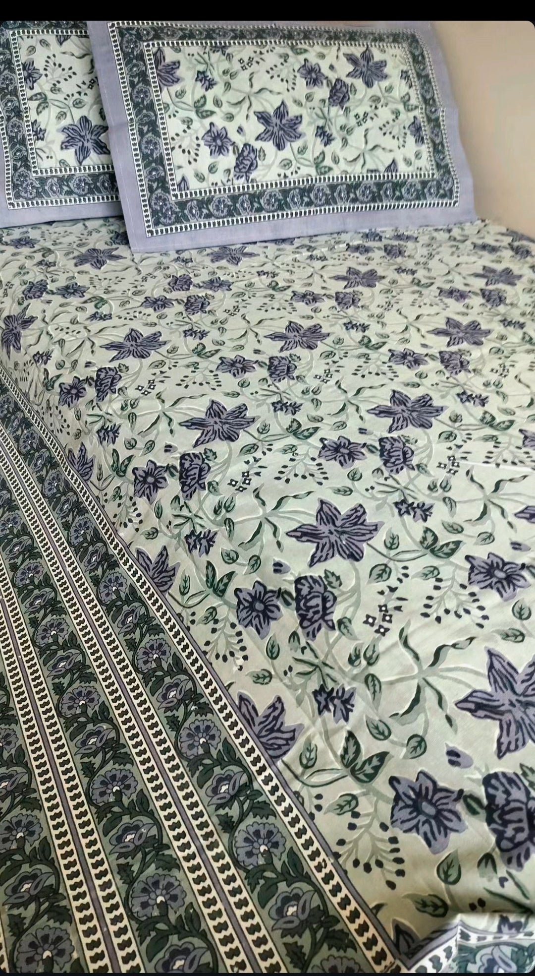 Pure Cotton Bedsheet (Single Bed)