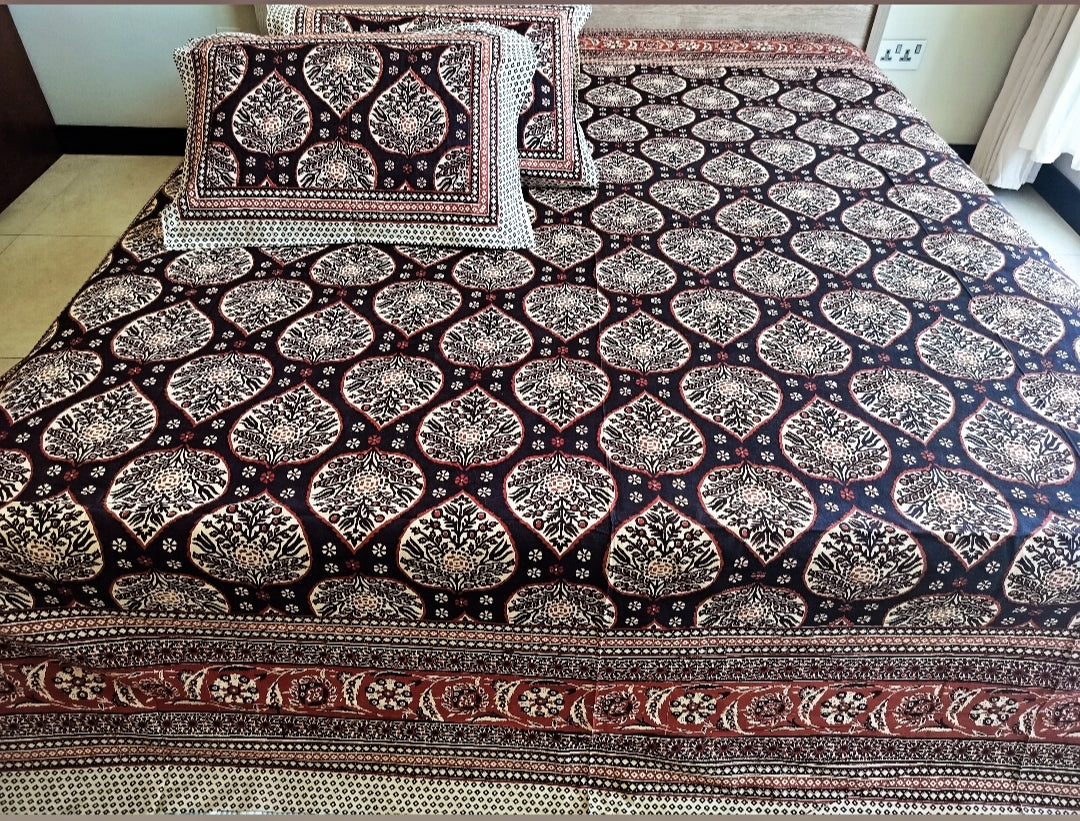 Handcrafted Baghru Hastkala Bedsheet