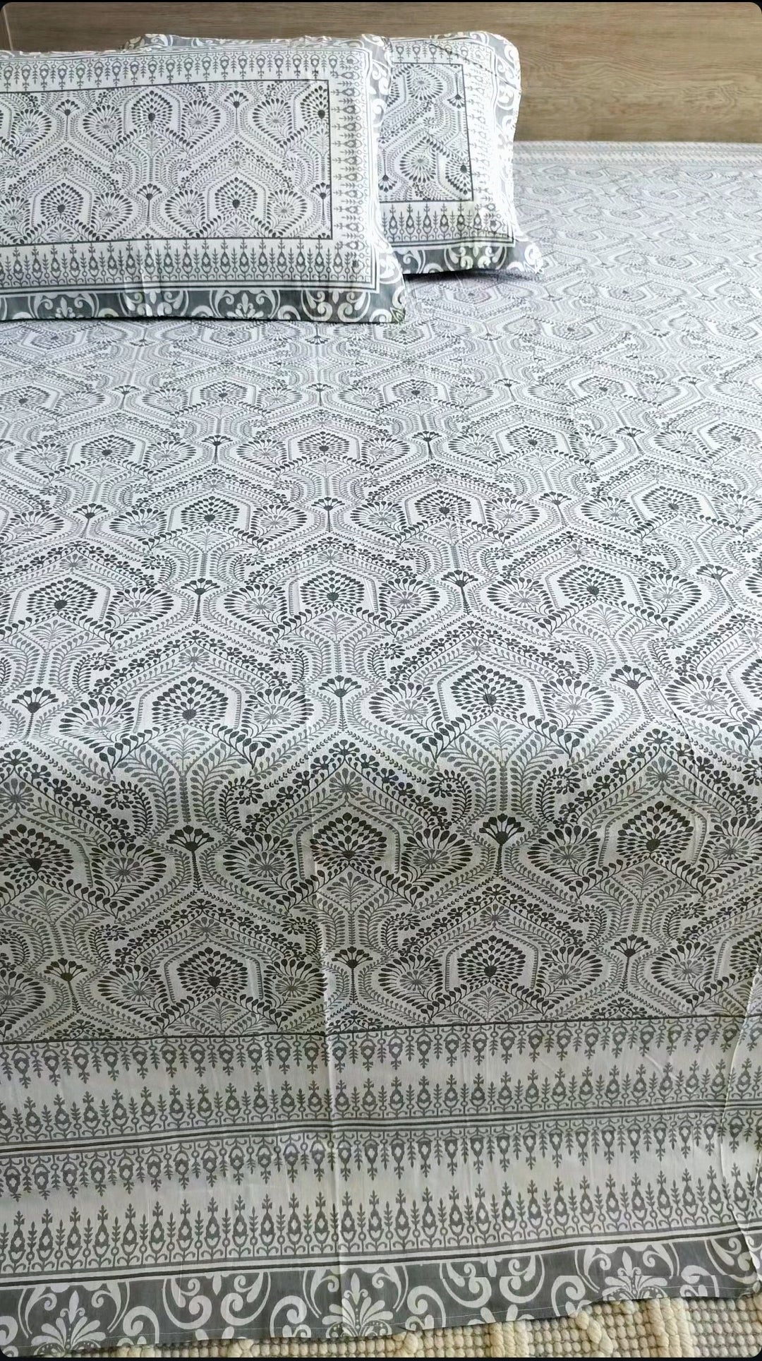 Greyish Pure cotton Bedsheet