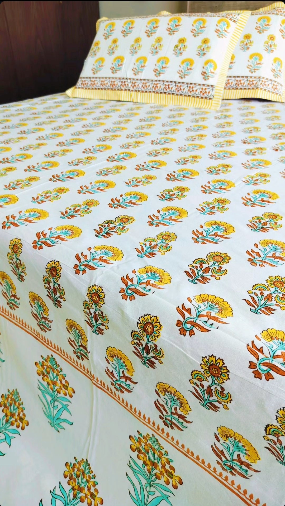 Handcrafted Pure cotton Bedsheet
