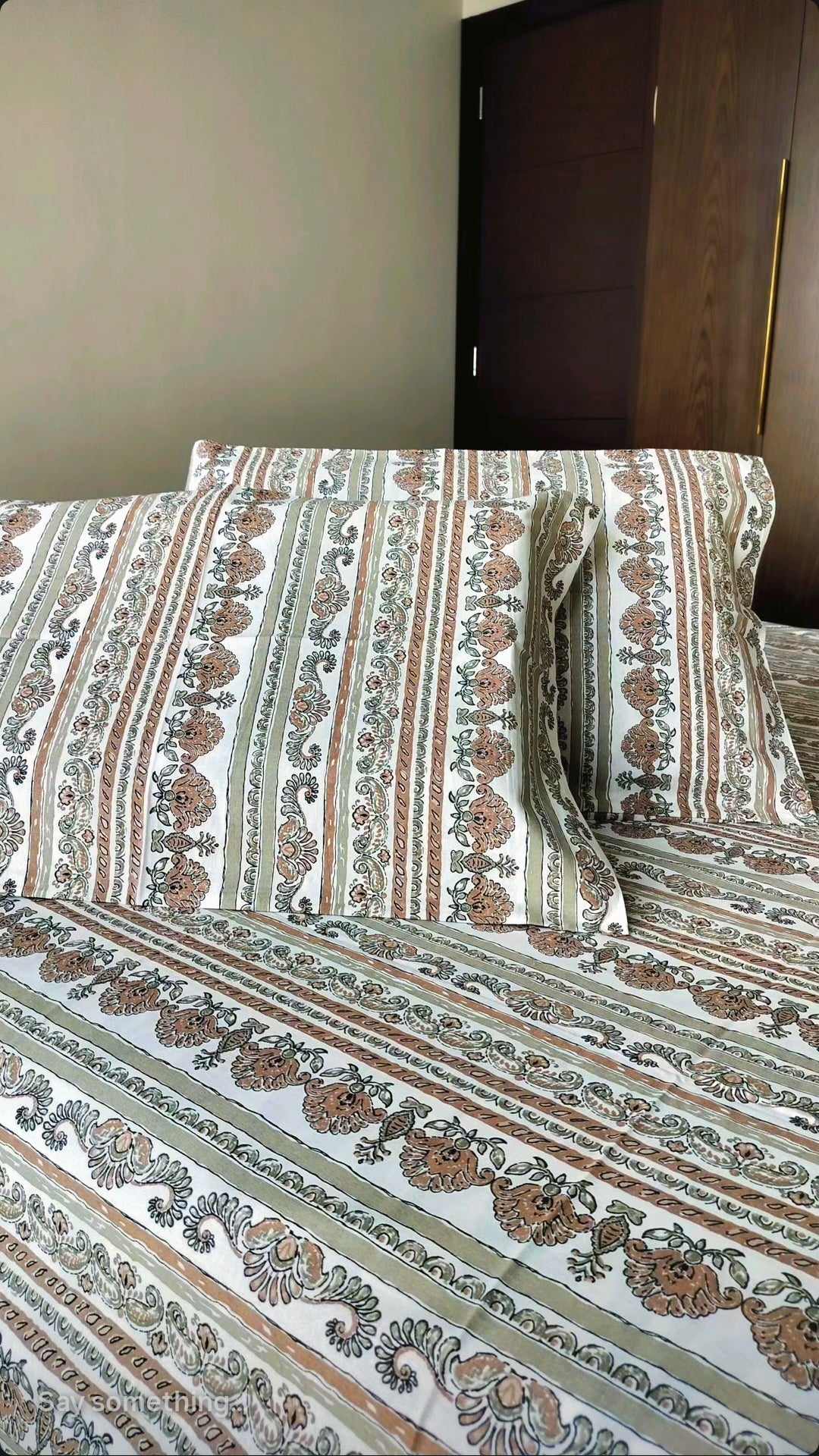 Cocoa Royale Elegance