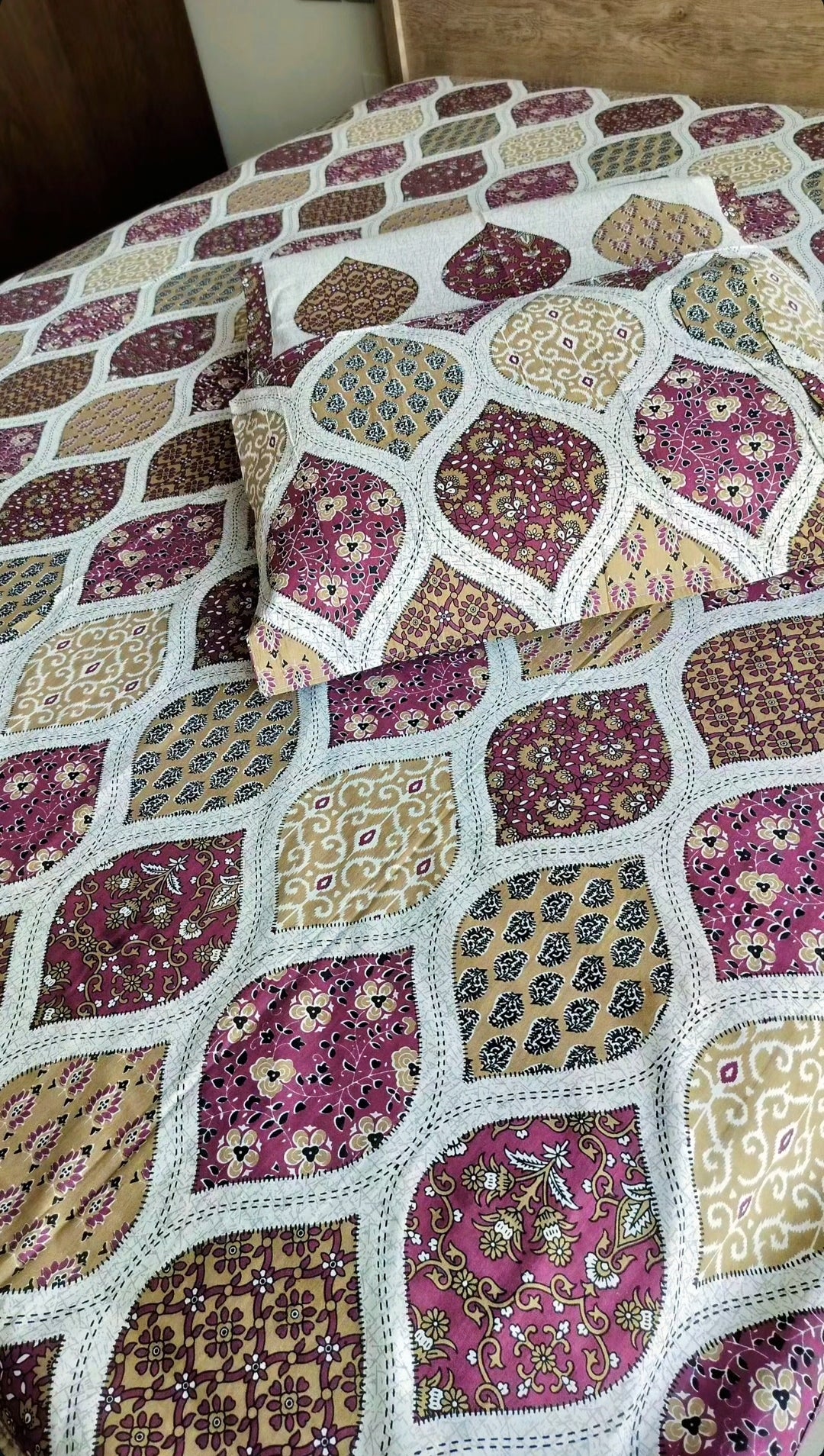 Vintage Burgundy Grace