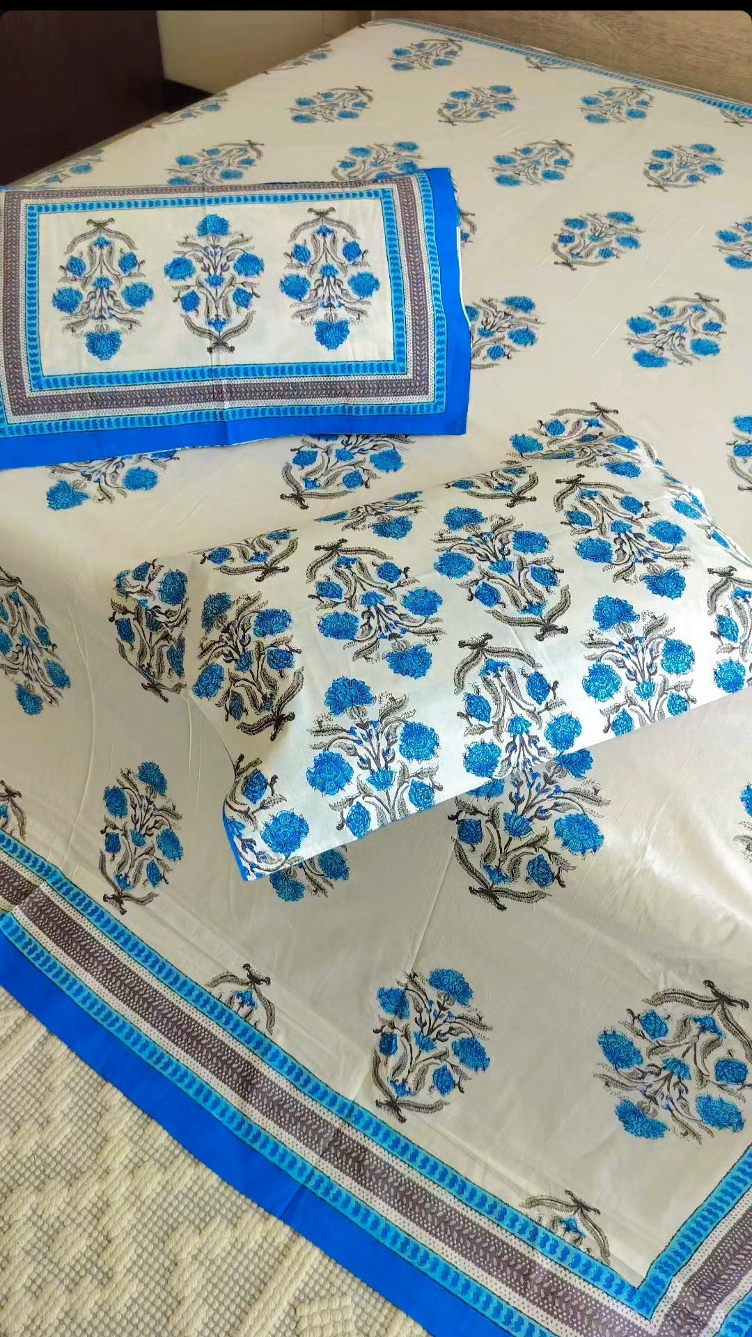 Blue & White Bedsheet